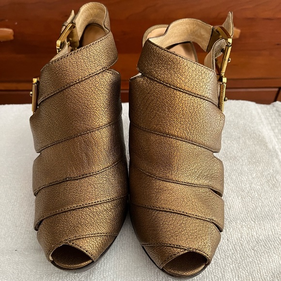 Michael Kors Kincade sandal - Picture 1 of 8